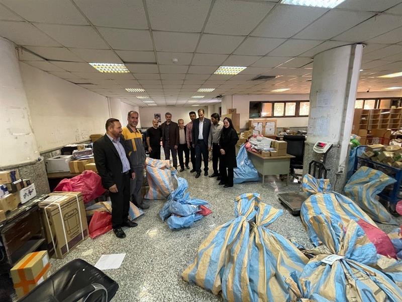 دیدار صمیمانه مدیركل  با كاركنان به مناسبت روز جهانی پست