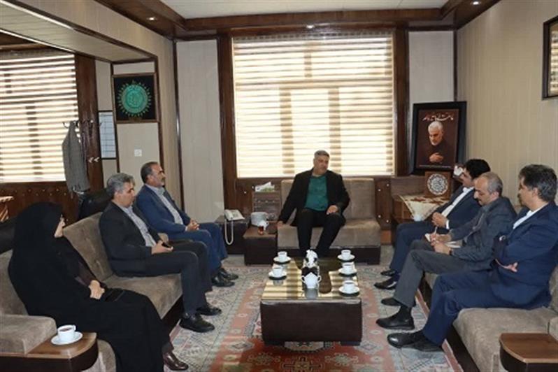 مدیر كل پست استان خراسان رضوی بامعاون استاندار و  فرماندار ویژه تربت حیدریه دیدار كرد