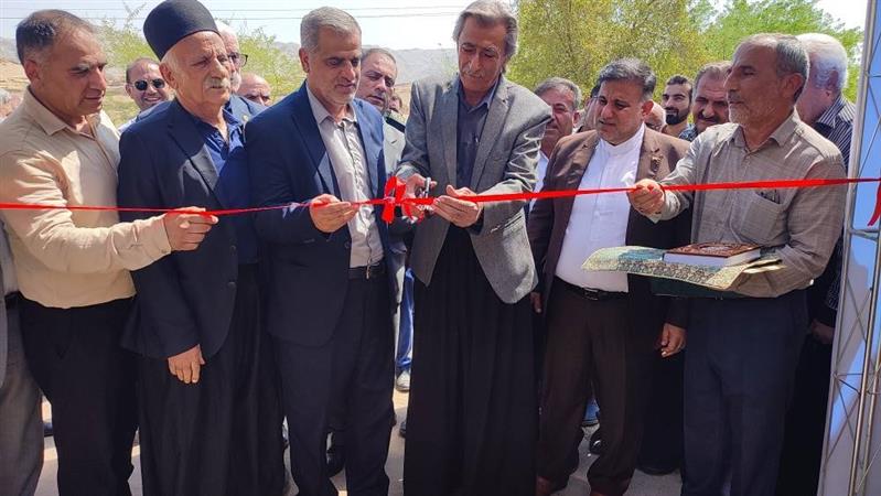 آیین رونمایی از پلاك هوشمند كدپستی دربخش گلگیر، شهرستان مسجدسلیمان همزمان با هفته دولت