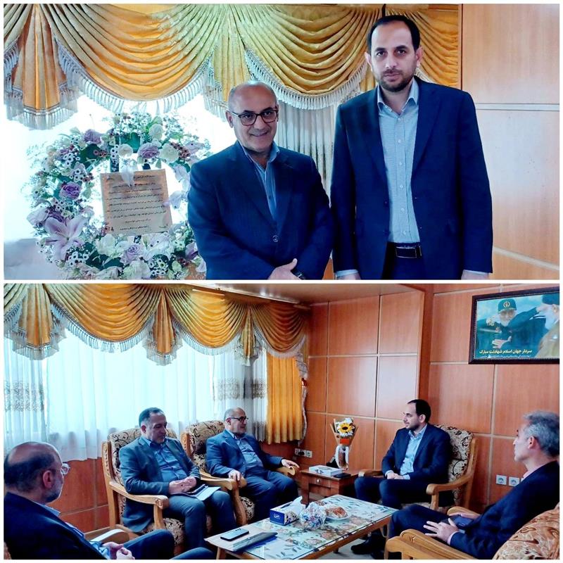 دیدار مدیركل پست مازندران با رئیس دانشگاه آزاد اسلامی استان مازندران و شهرستان ساری