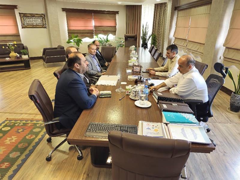 دیدار مدیركل پست و مدیركل سازمان مدیریت و برنامه‌ریزی استان قزوین  برگزار شد