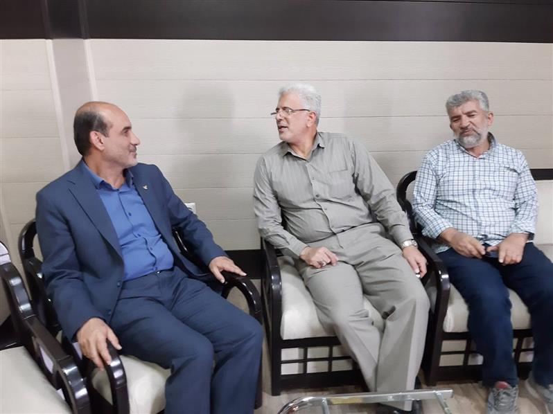 تلاش و  اهتمام پست در توزیع گذرنامه قابل تقدیر است